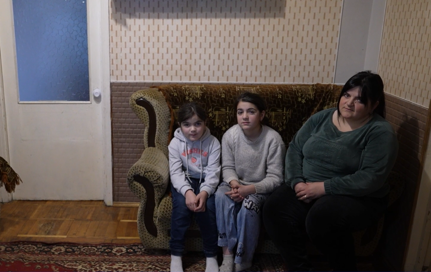 Ենոքյանների ընտանիք,
ք. Եղեգնաձոր
