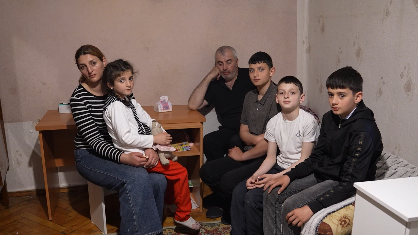 Կիրակոսյանների ընտանիք,
ք. Ալավերդի